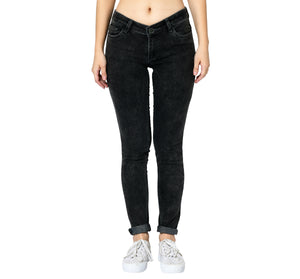 women black jeans